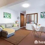 Host Wise - Comfy Bright Flats With Netflix דירה *