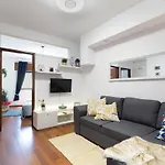 Host Wise - Comfy Bright Flats With Netflix דירה