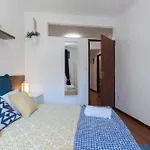 Host Wise - Comfy Bright Flats With Netflix דירה