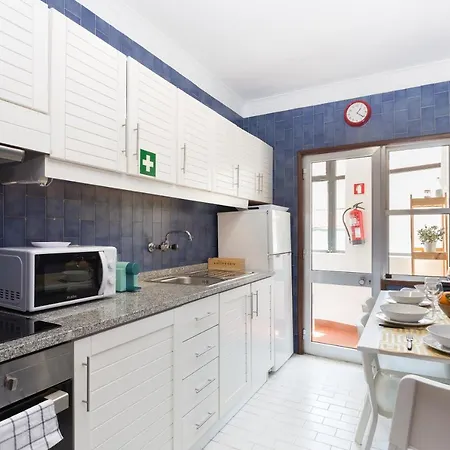 Apartament Host Wise - Comfy Bright Flats With Netflix