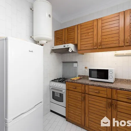 Host Wise - Comfy Bright Flats With Netflix Apartmán *