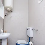 Host Wise - Comfy Bright Flats With Netflix * Porto